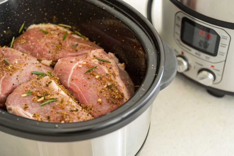 Idealny język wieprzowy w multicookerze - czas gotowania i porady