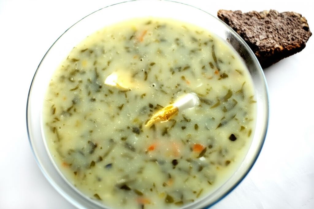 Zupa szczawiowo - szpinakowa