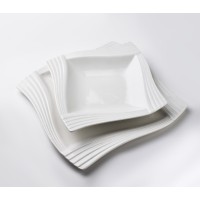 Плоска тарілка BASIC FALA 24x32,5 см для сервірування та подачі їжі