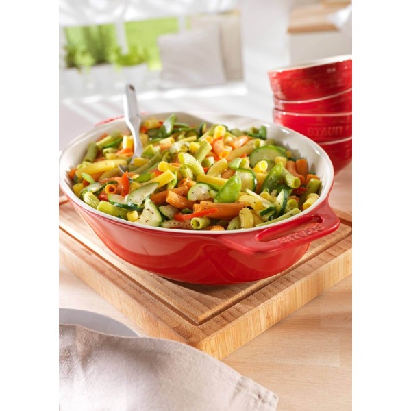 Owalny półmisek ceramiczny Staub Cooking 1,1 l czerwony do serwowania