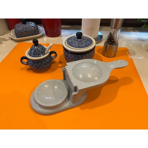 Приспособление для ліплення вареників, Maszynka, 7,5 см, модель 3291 — для швидкого формування вареників у домашній кухні