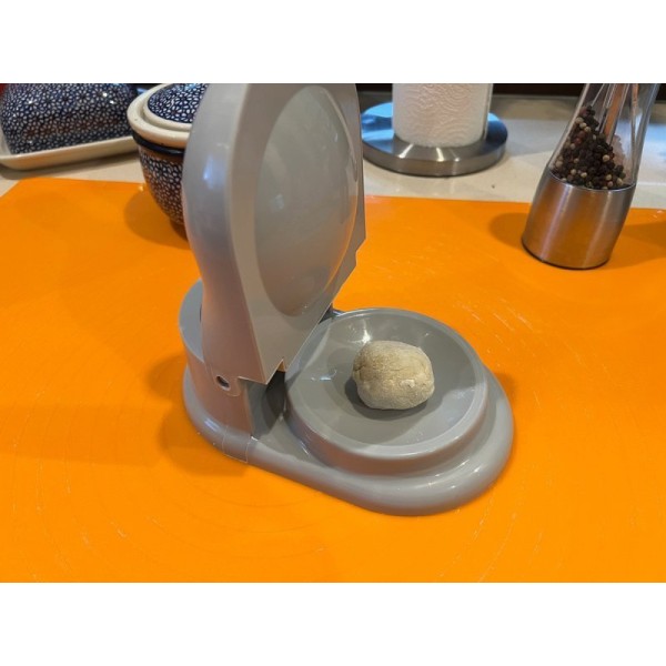 Приспособление для ліплення вареників, Maszynka, 7,5 см, модель 3291 — для швидкого формування вареників у домашній кухні