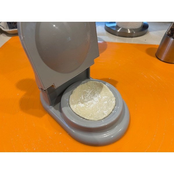 Приспособление для ліплення вареників, Maszynka, 7,5 см, модель 3291 — для швидкого формування вареників у домашній кухні