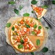 Deska do krojenia i serwowania Kinghoff KH-1565 bambusowa taca do pizzy 35 cm