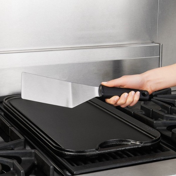 Шпатула кухонна, OXO Good Grips, stalowa czarna — для смаження і перекладання їжі