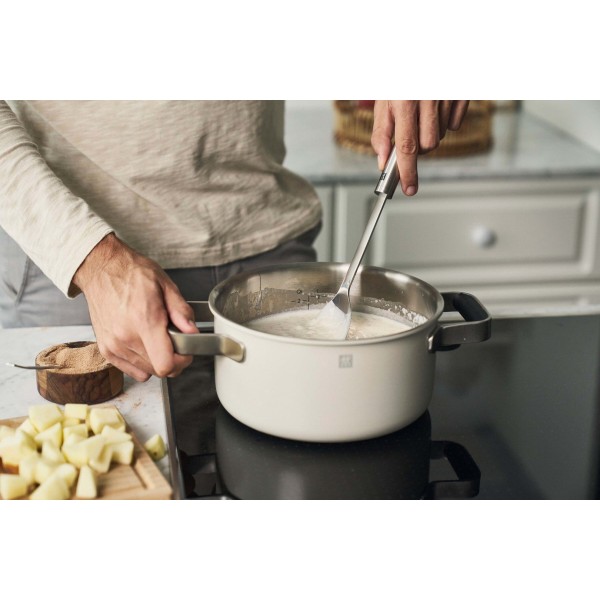 Zestaw garnków Zwilling PURE 5 części — komplet do gotowania na kuchni