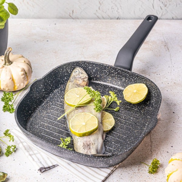 Patelnia grillowa Klausberg KB-7661 24 cm z powłoką marmurową do grillowania potraw