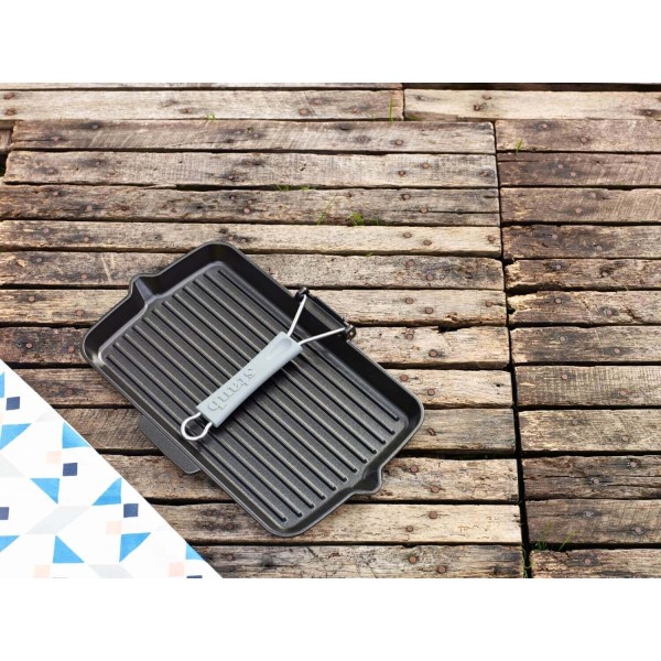 Patelnia grillowa Staub Prostokątna żeliwna 34 x 21 cm czarna do grilla i smażenia