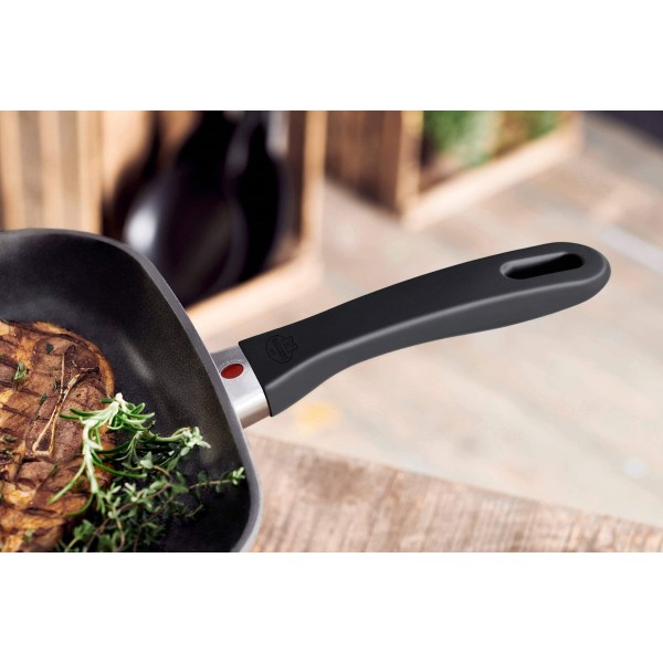 Patelnia grillowa Ballarini Avola 28 cm do grillowania potraw
