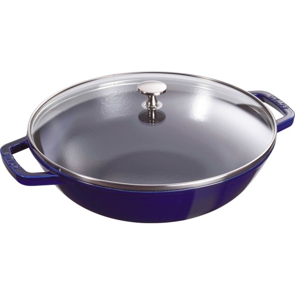 Wok żeliwny Staub 30 cm z pokrywką niebieski do smażenia i duszenia