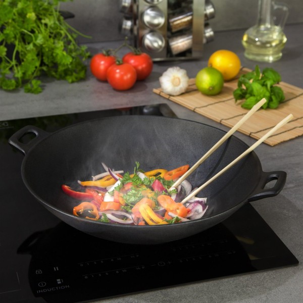 Patelnia wok KiNGHOFF KH-1109 żeliwna 31 cm do kuchni