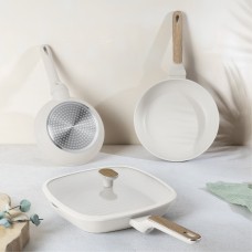 Zestaw patelni BerlingerHaus Sahara BH-8323 z drewnianymi uchwytami do kuchni