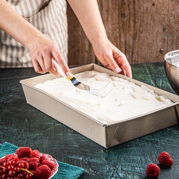 FORMA BLACHA PROSTOKĄTNA DO CIASTA 36,5x24cm KINGHOFF KH-1975