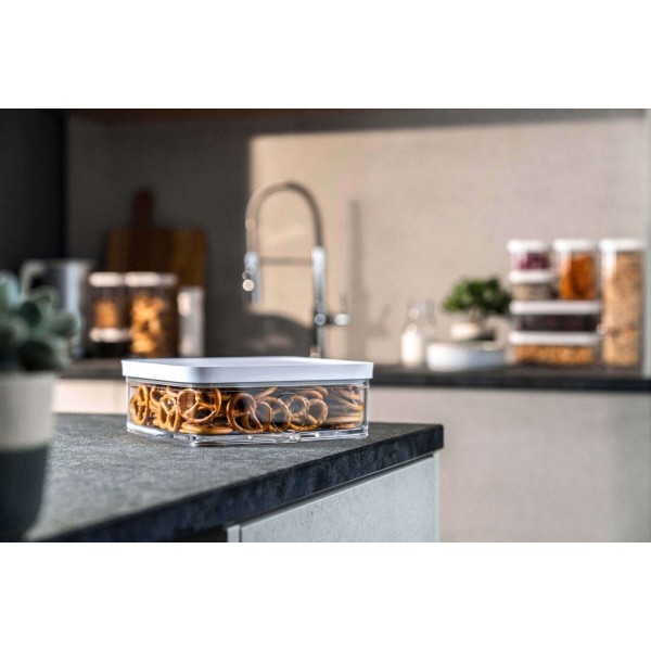 Пластиковий контейнер Zwilling Fresh & Save Cube L 1.6 л для зберігання їжі, сірий