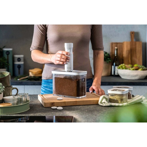 Pojemnik na żywność Zwilling Fresh & Save Cube 1,8 l szary plastikowy