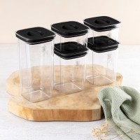 Pojemniki na żywność, BerlingerHaus, BH-8577 Matte Black, Набір пластикових герметичних контейнерів для зручного зберігання їжі та організації холодильника, приклад застосування в побуті (контейнери для сніданку, обіду)