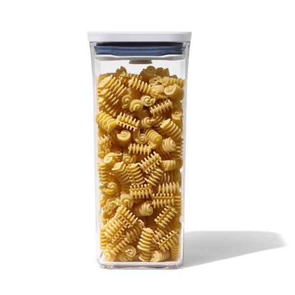 Контейнер OXO POP 1,6 л, Good Grips — квадратний середній для зберігання продуктів