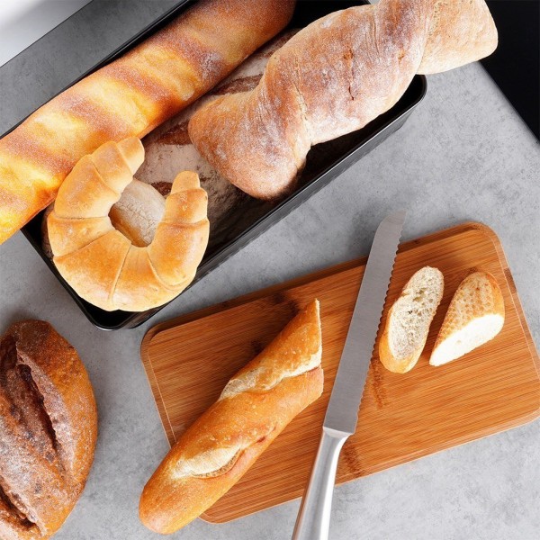 Chlebak металевий, VILDE, 259623, з дерев’яною дошкою, чорний, 33.5×18.5×12.5 см, для зручного зберігання хліба та булочок