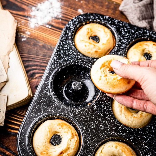 Forma do pieczenia Klausberg KB-7840 na 6 muffinków z powłoką nieprzywieralną