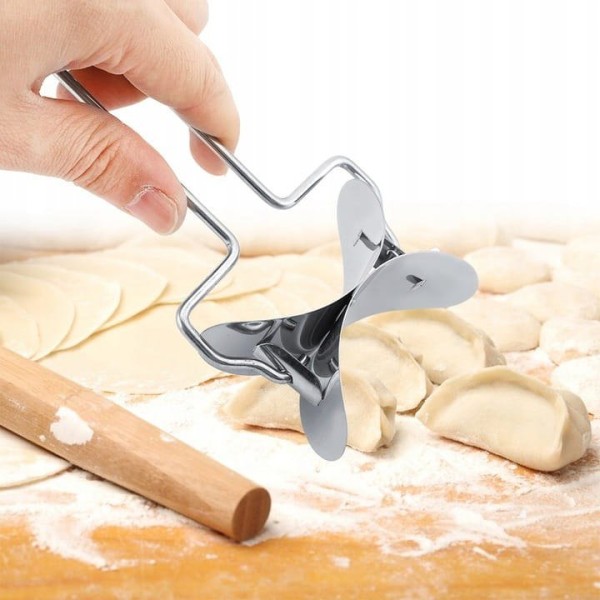 Wykrawacz do ciasta Brunbeste BB-1794 do pierogów 10 cm