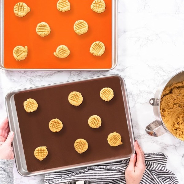 Stolnica silikonowa do ciasta Orion 750365 (40x30 cm)