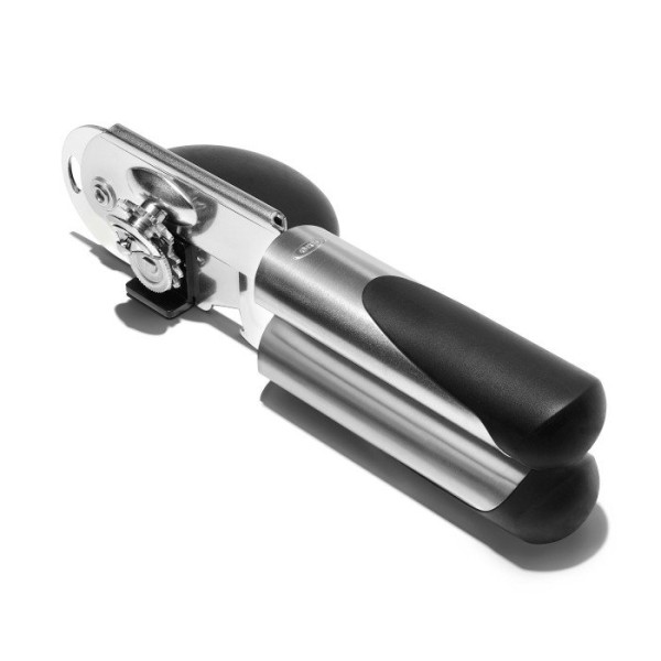 Otwieracz do puszek OXO, stalowy czarny, STL, Wyposażenie kuchni / Akcesoria barmańskie / Otwieracze, відкриває банки зручністю та надійністю