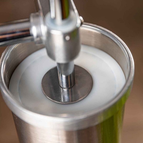 Ручна насадка для фарширування ковбас, Klausberg KB-7926, 3 кг, вертикальна — для домашнього приготування