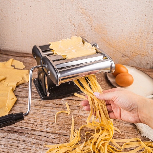 Maszynka do makaronu Kinghoff KH-1957, ręczna do wałkowania ciasta