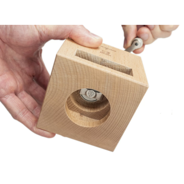 Млинок для перцю, Moulin D'Olivier Roellinger, натуральне дерево, ручний, для кухні/столу