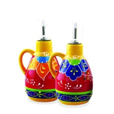 Maestro MR-20007-25 Ceramiczny zestaw dozowników do przypraw w płynie, кухонний аксесуар, приклад застосування: ідеально підходить для рівномірного розливу прянощів під час приготування.