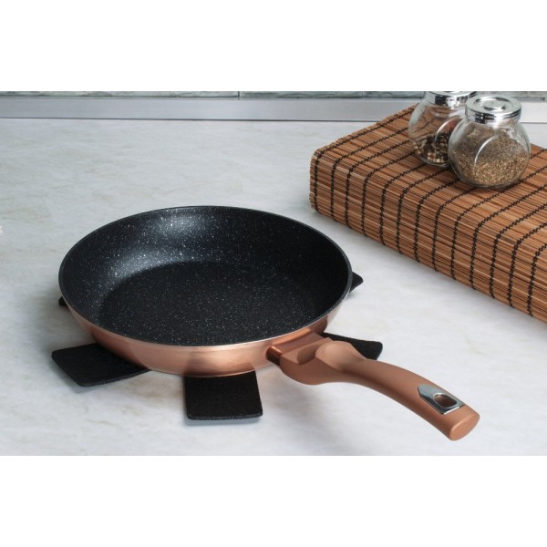 Пательня традиційна BerlingerHaus BH-1511 Rose Gold 30 см з мармуровим покриттям для приготування їжі