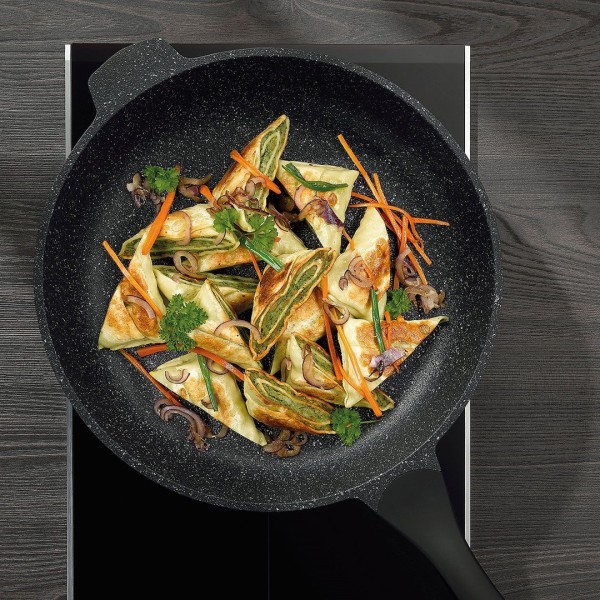 Пательня KELA Stella Nova, традиційна 32 см, з ручкою, для смаження та тушкування