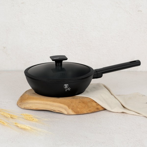 Пательня BerlingerHaus Matte Black BH-8179 24 см з кришкою для смаження та приготування їжі