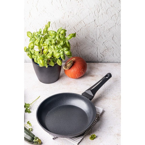 Patelnia Klausberg KB-7688 z powłoką marmurową 20 cm do smażenia bez przywierania