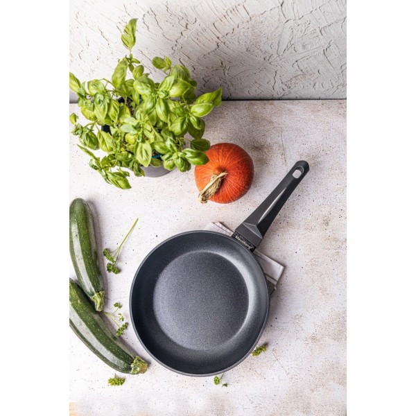 Patelnia Klausberg KB-7688 z powłoką marmurową 20 cm do smażenia bez przywierania