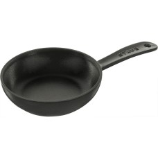 Patelnia tradycyjna Staub żeliwna 16 cm czarna do smażenia i duszenia