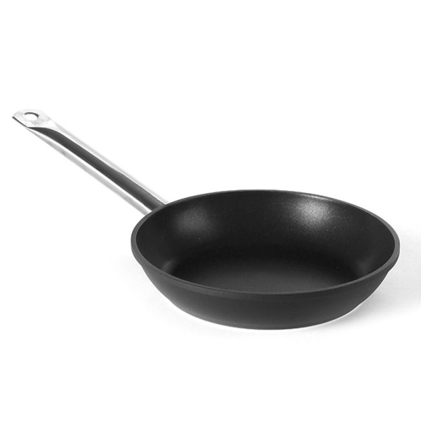 Patelnia indukcyjna Hendi Profi Line 629154, aluminiowa, powlekana tytanem, Ø 240 mm – idealna do szybkiego smażenia na kuchenkach indukcyjnych