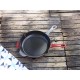 Patelnia tradycyjna Staub żeliwna 26 cm z metalowym uchwytem czarna