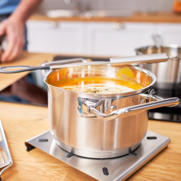 Garnek tradycyjny RÖSLE EXPERTISO 16 cm z pokrywą — wysoki, do gotowania