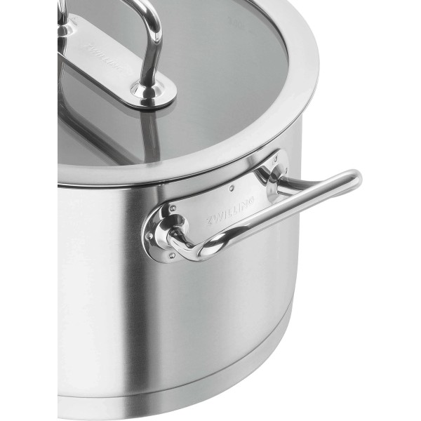 Гарний традиційний каструля Zwilling Pro низька з кришкою 1,5 л для приготування страв