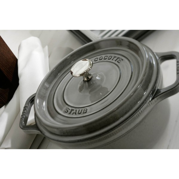 Гаряча Кухонна Каструля Staub La Cocotte Чавунна 8,35 л, Графітова для Традиційного Приготування