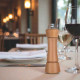 RĘCZNY MŁYNEK DO PIEPRZU SOLI Z DREWNA DĘBOWEGO BANQUET NATURAL