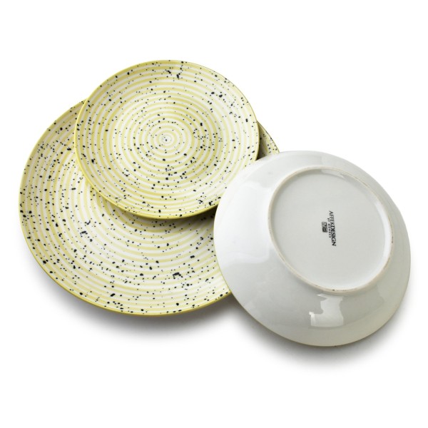 Komplet obiadowy Stripes Beige 18 cz. z miską 550 ml do serwowania eleganckich posiłków