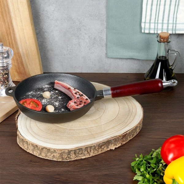 Patelnia żeliwna VILDE CAST LINE 20 cm, na indukcję, ciężka, do smażenia