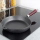 Patelnia żeliwna VILDE CAST LINE 24 cm — na indukcję, ciężka, do smażenia