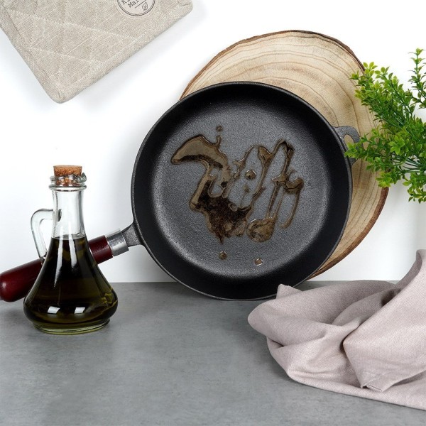 Patelnia żeliwna VILDE CAST LINE 24 cm — na indukcję, ciężka, do smażenia