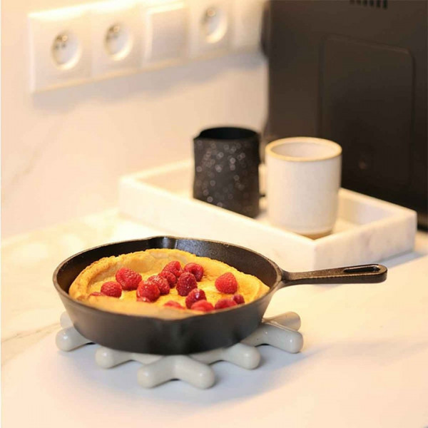 PATELNIA ŻELIWNA HAGE 30cm INDUKCJA