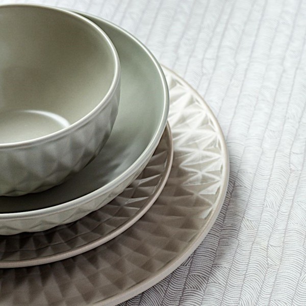 Десертна тарілка, NAVA SOHO 20 cm, керамічна сірого кольору, для подачі десертів